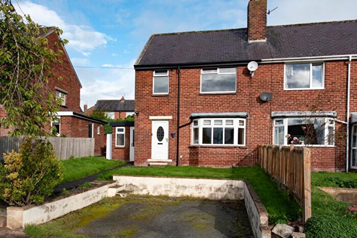3 Bedroom End Of Terrace House For Sale In Woodside Road, Silsden, BD20