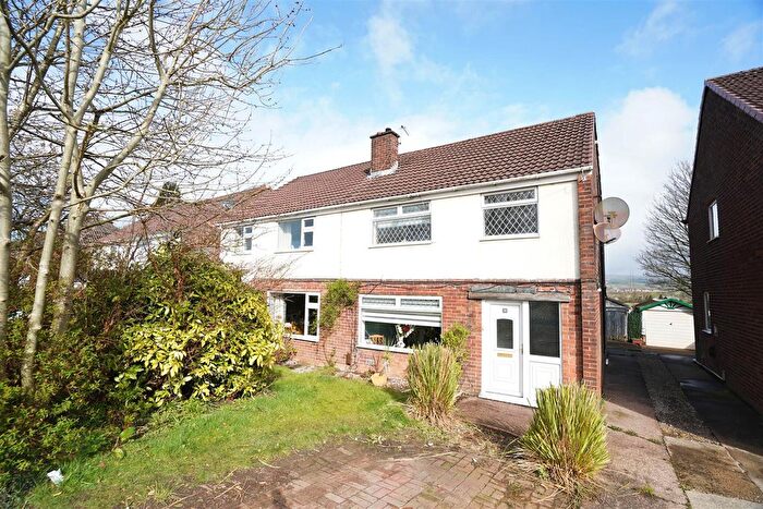 3 Bedroom Semi Detached House For Sale In Winslow Road, Hunger Hill, Bolton, BL3