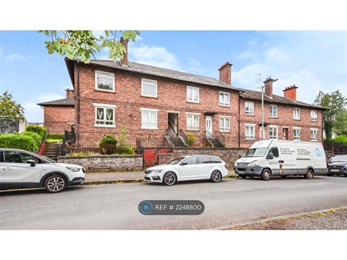 2 Bedroom Flat To Rent In Albert Road, Clydebank, G81