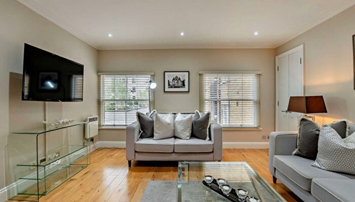 1 Bedroom Flat To Rent In Grosvenor Hill, London, W1K