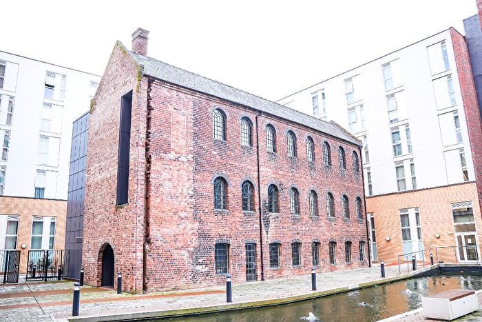 2 Bedroom Apartment To Rent In Charlotte Street, Birmingham, B3
