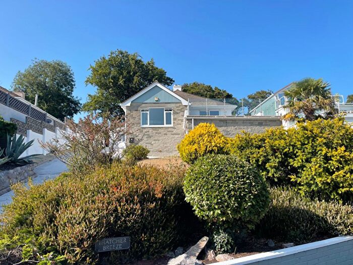 4 Bedroom Detached Bungalow To Rent In Thatcher Avenue, Torquay, TQ1