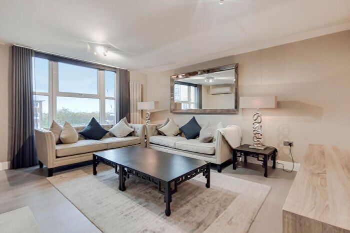 3 Bedroom Apartment To Rent In St. Johns Wood Park London, NW8