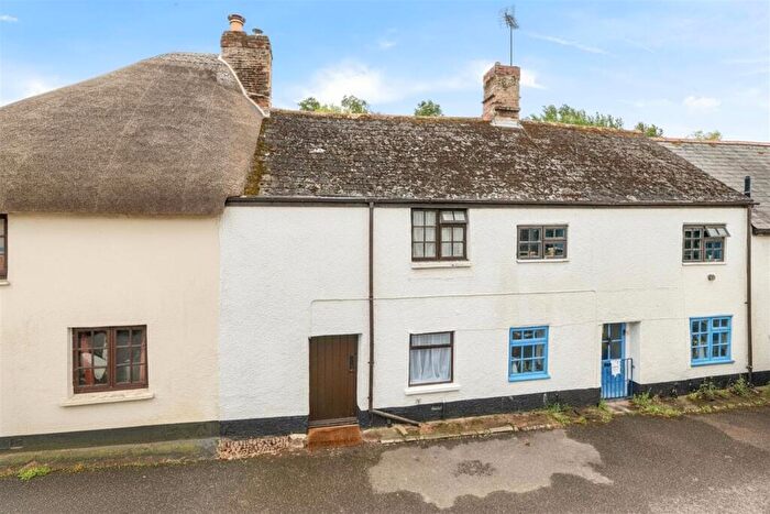 1 Bedroom Terraced House For Sale In Longmeadow Road, Lympstone, Exmouth, EX8