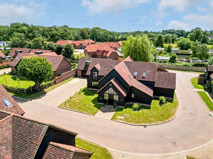 4 Bedroom Detached House For Sale In Cookes Meadow, Northill, SG18