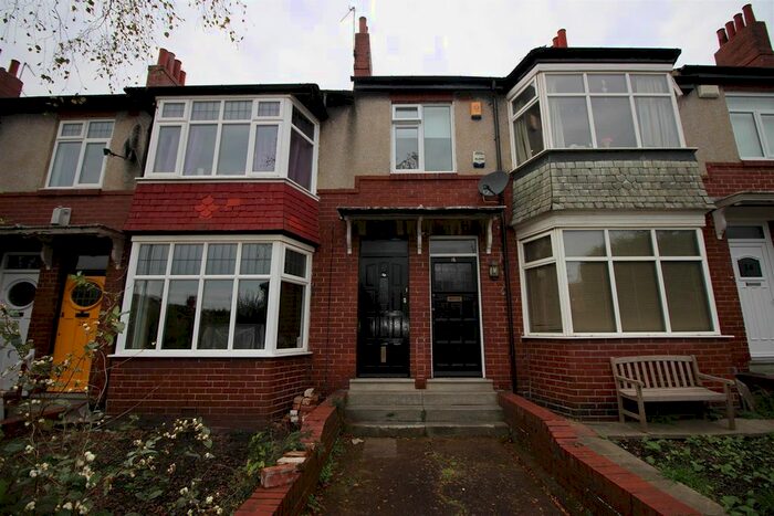 4 Bedroom Maisonette To Rent In Valley View, Jesmond (M), Newcastle Upon Tyne, NE2