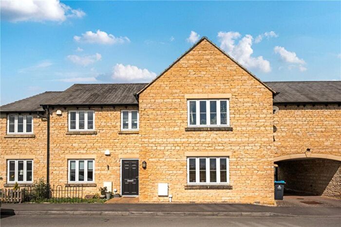 3 Bedroom Apartment For Sale In Randolph Avenue, Woodstock, Oxfordshire, OX20