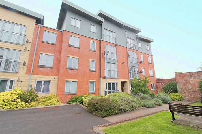 2 Bedroom Flat To Rent In Grimshaw Place, Preston, PR1