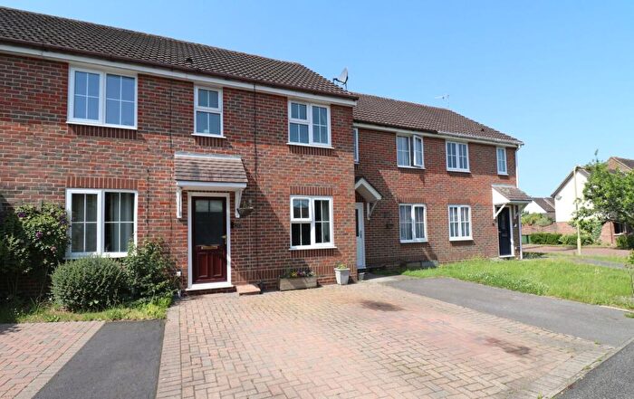 2 Bedroom Terraced House For Sale In Watkin Road, Hedge End, SO30