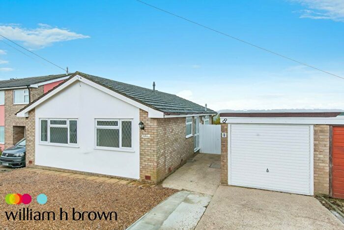 2 Bedroom Detached Bungalow To Rent In Briardale Avenue, Harwich, CO12