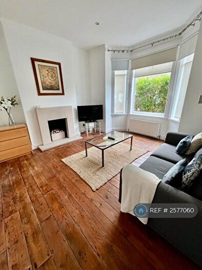 1 Bedroom Flat To Rent In Belleville Road, London, SW11