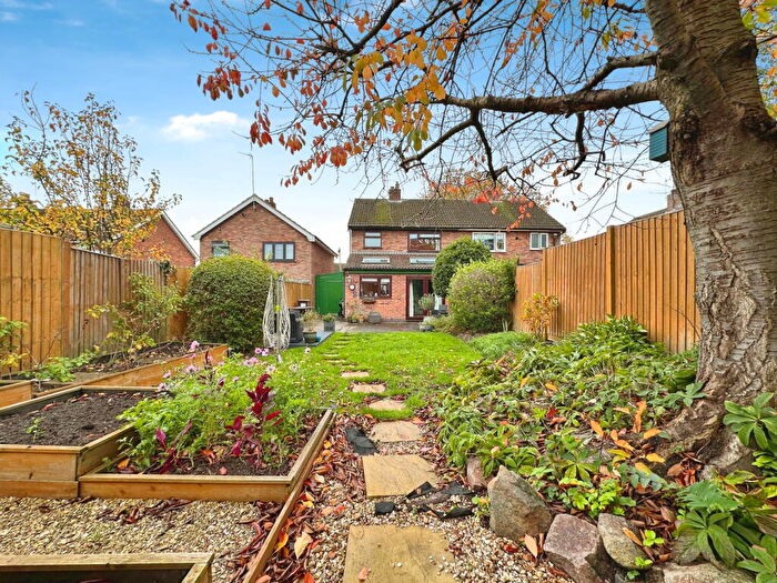 3 Bedroom Semi-Detached House For Sale In Cherwell Road, Barrow Upon Soar, LE12