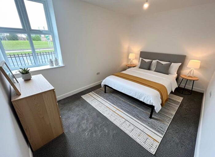 1 Bedroom Flat To Rent In Waterdale, The Old Court House, DN1