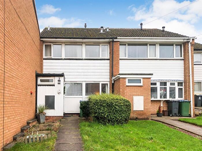 3 Bedroom Terraced House For Sale In Crown Close, Rowley Regis, B65