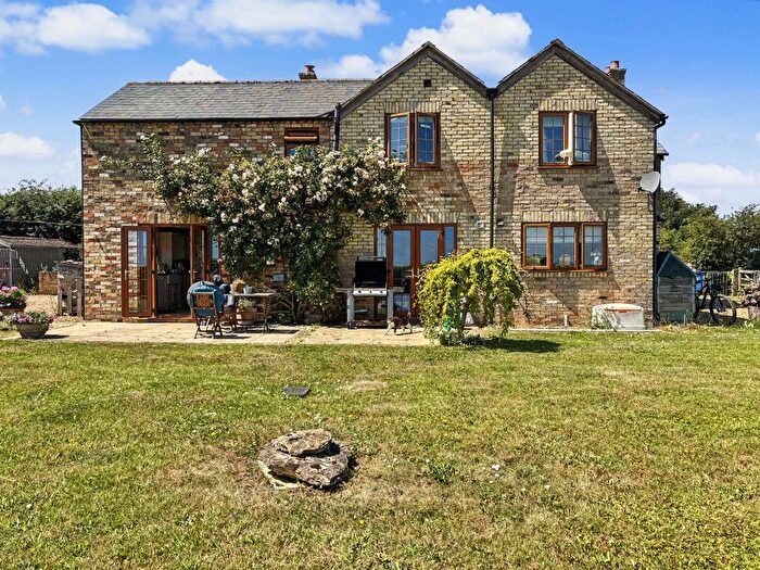 3 Bedroom Cottage To Rent In Papworth Everard, Cambridge, CB23