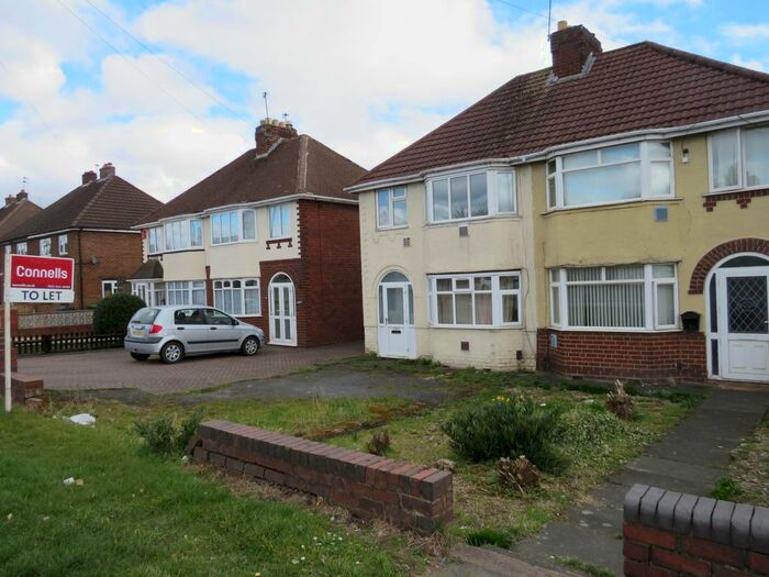 3 Bedroom Property To Rent In Oldbury Road, Rowley Regis, B65