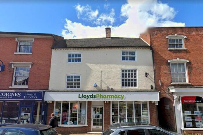 1 Bedroom Flat To Rent In High Street, Coleshill, Birmingham B46