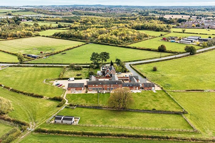 4 Bedroom Barn Conversion For Sale In Bay Tree Barn, Norris Hill Farm, Blackfordby, DE12