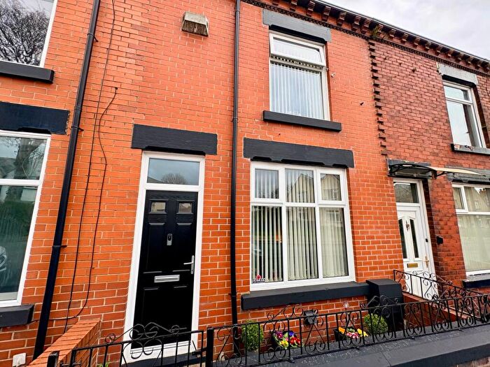 2 Bedroom Terraced House For Sale In Hamilton Street, Bolton, BL1