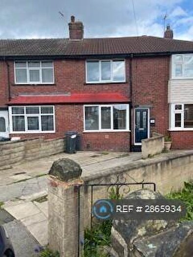2 Bedroom Terraced House To Rent In Brooklyn Avenue, Leeds, LS12