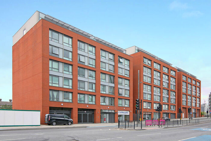2 Bedroom Flat To Rent In The Lock Building, High Street, Stratford, E15