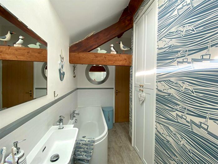 3 Bedroom Terraced House For Sale In Orchards Farm, Buckerell, Honiton, EX14