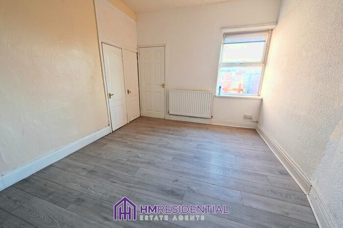 3 Bedroom Flat To Rent In Axbridge Gardens, Benwell, NE4