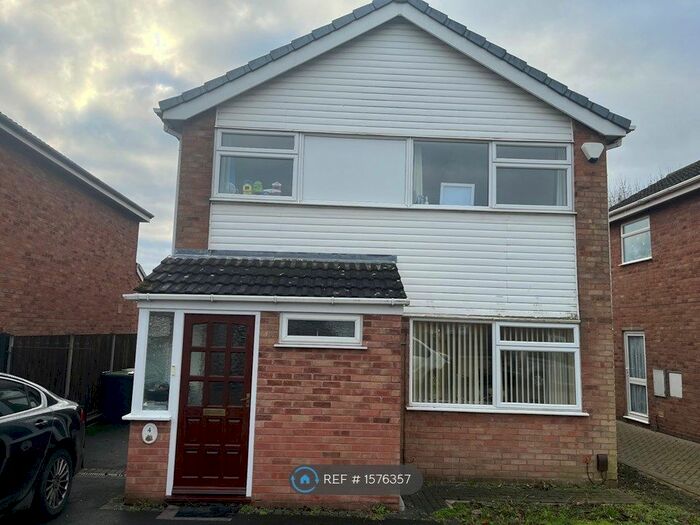 3 Bedroom Detached House To Rent In Mossdale Crescent, Nuneaton, CV10