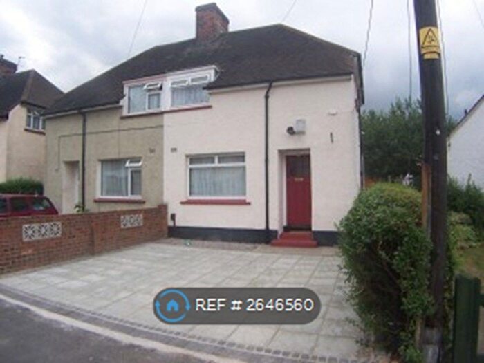 1 Bedroom Flat To Rent In Hart Dyke Road, Swanley, BR8