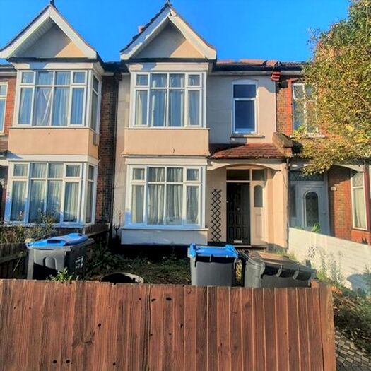 4 Bedroom Terraced House To Rent In Morden Road, South Wimbledon, London SW19