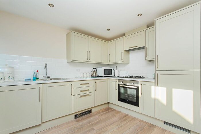 2 Bedroom Semi-Detached Bungalow For Sale In Rock Road, Finedon, NN9