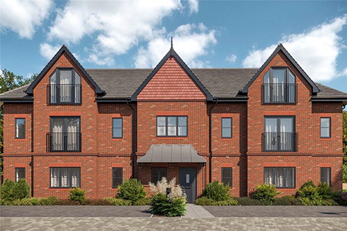 2 Bedroom Flat For Sale In Bakeham Lane, Englefield Green, Egham, TW20