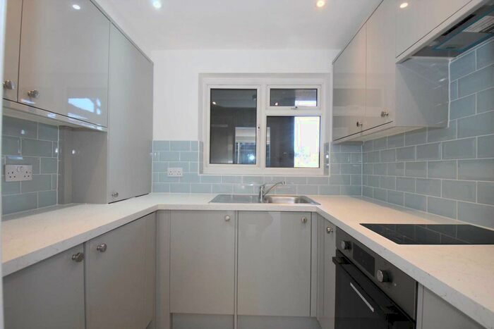 1 Bedroom Studio To Rent In The Square, Marlowes, Hemel Hempstead, HP1