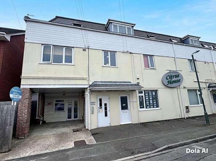 1 Bedroom Apartment For Sale In Wimborne Road, Bournemouth, BH9