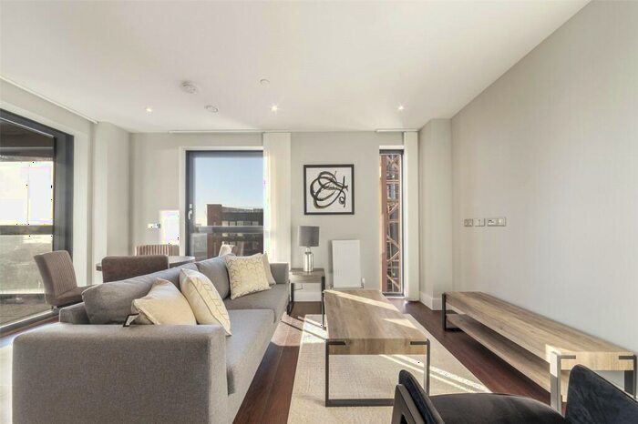 1 Bedroom Apartment To Rent In Avalon Point, Silvocea Way, Orchard Wharf, London, E14