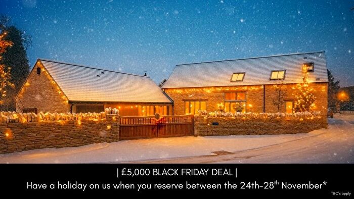 4 Bedroom Link Detached House For Sale In Willowside Grange, Withington, Cheltenham, GL54