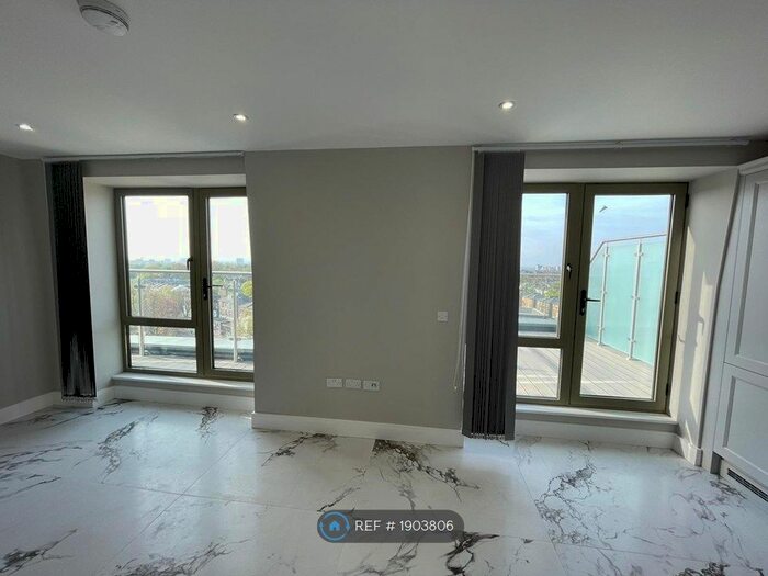 1 Bedroom Flat To Rent In Barundi Court, London, W5