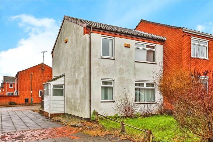 3 Bedroom Semi Detached House For Sale In Garrett Grove, Nethergate, Nottingham, NG11