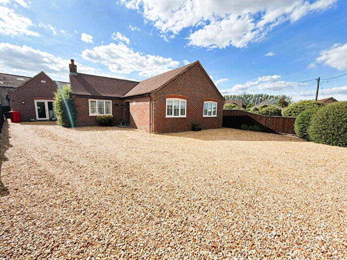 5 Bedroom Detached Bungalow For Sale In Main Road, Three Holes, Wisbech, Cambridgeshire, PE14