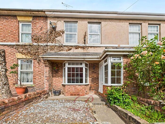 3 Bedroom House For Sale In Spring Road, Wrexham, LL11