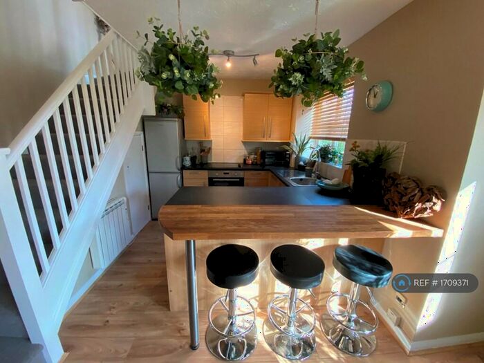 1 Bedroom End Of Terrace House To Rent In St, St, Albans, AL4