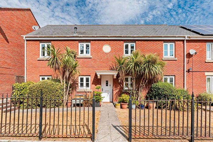 2 Bedroom Coach House For Sale In Digby Drive, Kings Heath, Exeter, EX2