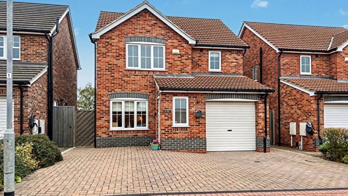 3 Bedroom Detached House For Sale In Alpina Close, Scunthorpe, DN16