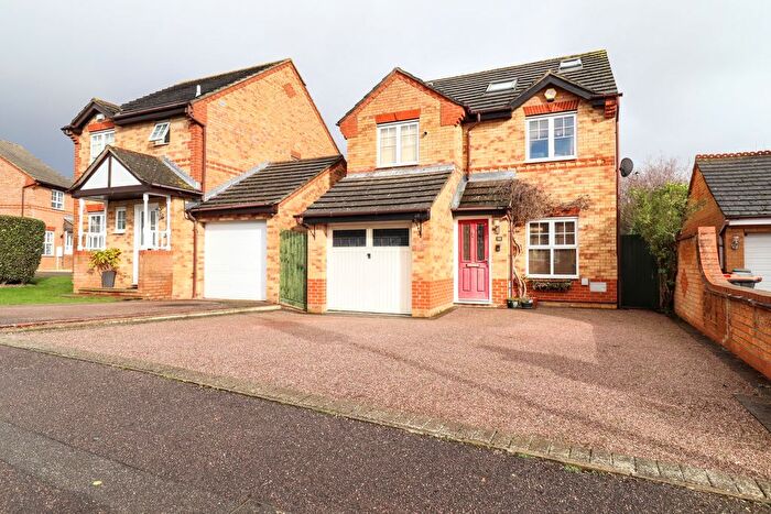 4 Bedroom Detached House For Sale In Roeburn Crescent, Emerson Valley, Milton Keynes, MK4