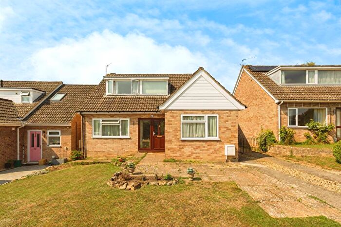 5 Bedroom Detached House For Sale In Cranbrook Drive, Kennington, Oxford, OX1