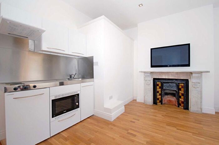 Studio To Rent In Belsize Road, South Hampstead, London, NW6