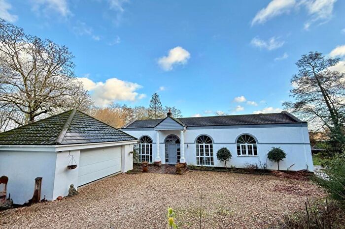 5 Bedroom Detached House For Sale In Avon Castle, Ringwood, BH24