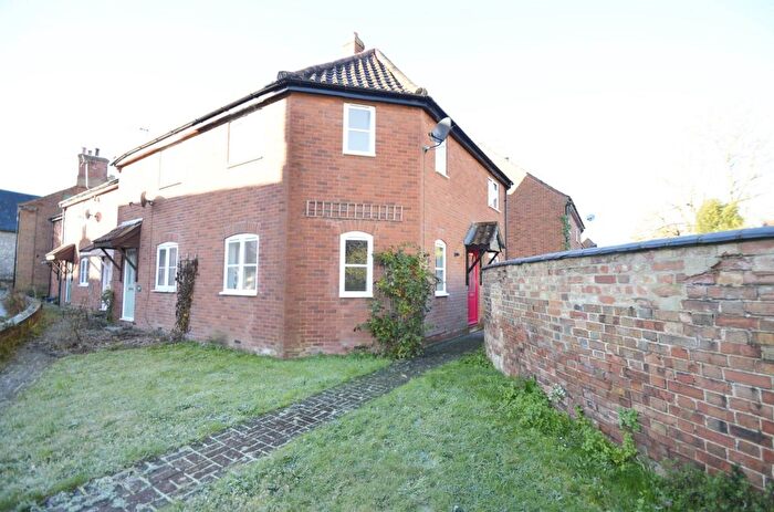 2 Bedroom End Of Terrace House To Rent In Malthouse Yard, Reepham, NR10