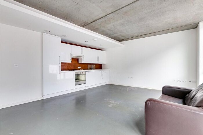2 Bedroom Flat To Rent In Cosmopolitan House, Christina Street, EC2A