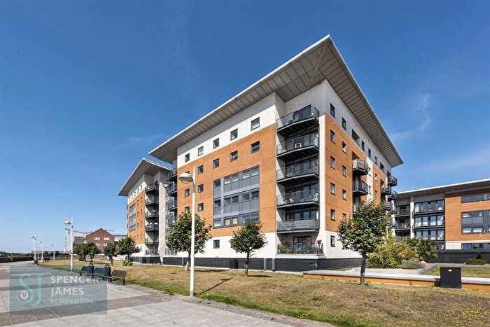 2 Bedroom Apartment To Rent In Lowestoft Mews, E16